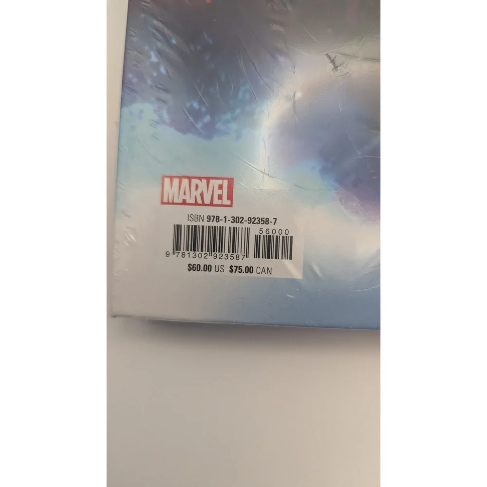 Marvel Studios Black Widow The Art of the Movie Hardcover‎ Book New Sealed MCU